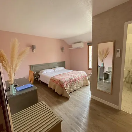 Maison Legate Le Baudiere&spa Hotel 3*